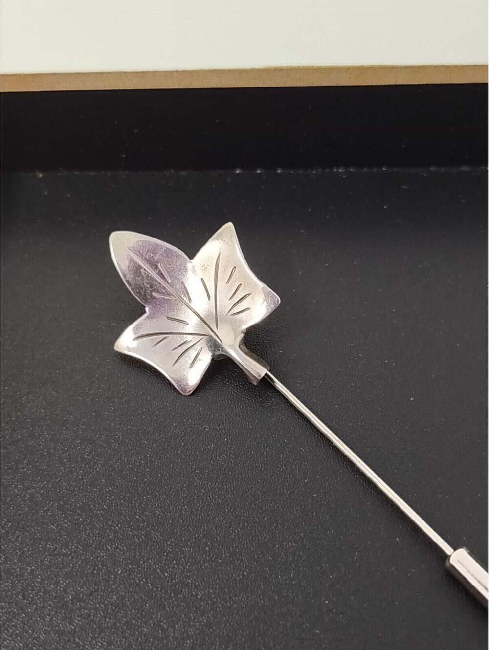 Vintage Stuart Nye Sterling Silver Ivy Leaf Stick Pin 925
